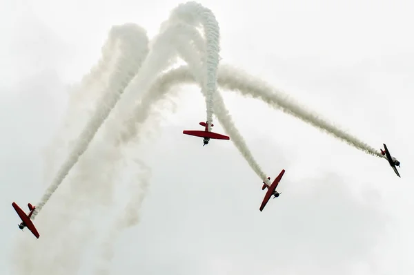 Airplanes at airshow — Stock Photo, Image