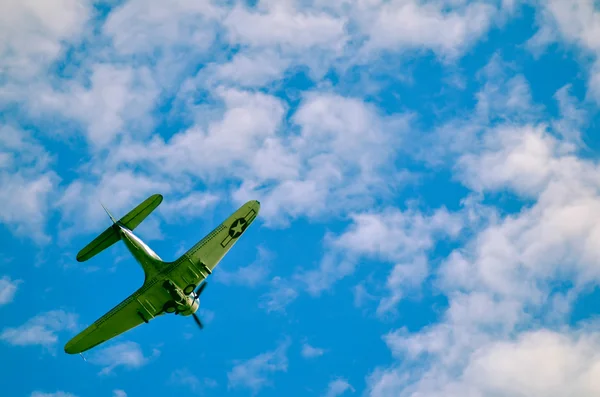 Action am Himmel während einer Flugshow — Stockfoto