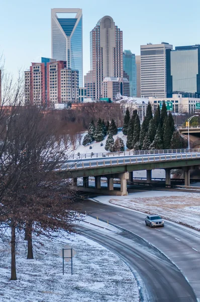 Charlotte nc panorama pokryta śniegiem w styczniu 2014 — Zdjęcie stockowe