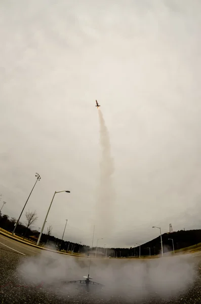 駐車場のモデル ロケット発射 — ストック写真