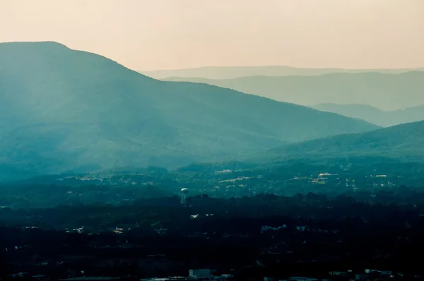 Mentén a blue ridge parkway, Dél-roanoke — Stock Fotó