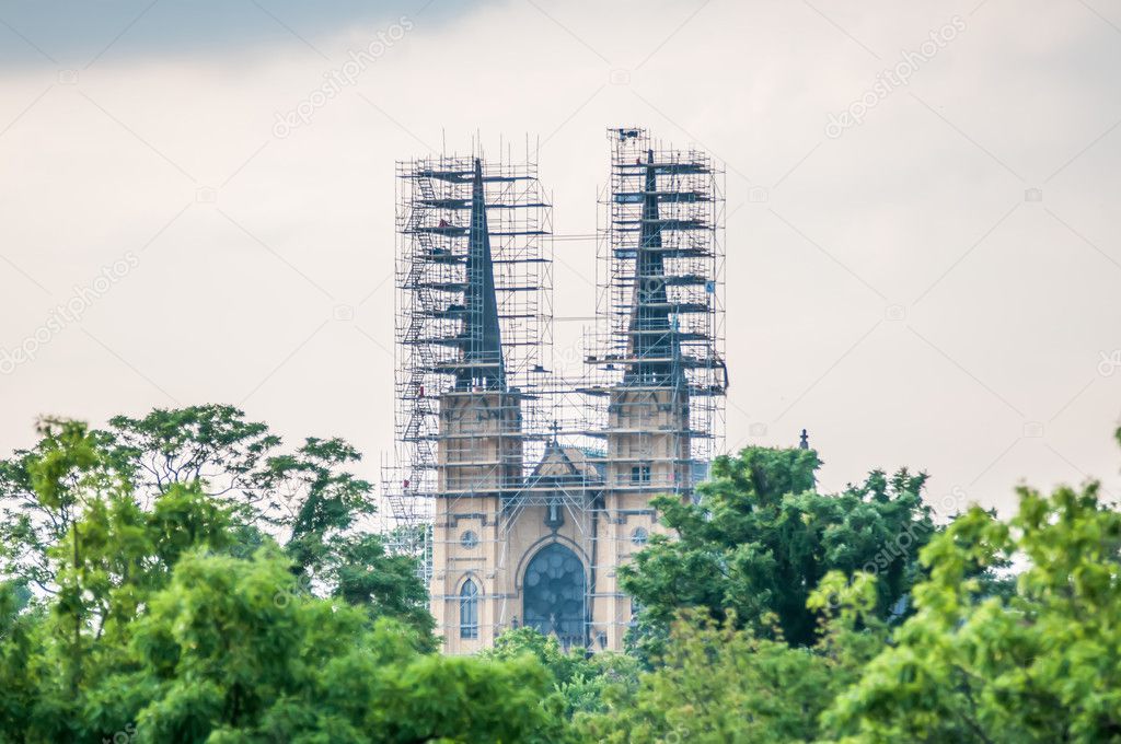 cathedral under construction