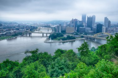 Pittsburgh, pennsylvania - city, Amerika Birleşik Devletleri. Skyline wi