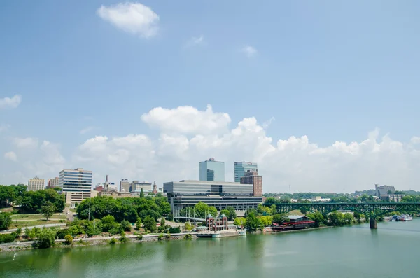 Vistas de Knoxville Tennessee centro da cidade no dia ensolarado — Fotografia de Stock