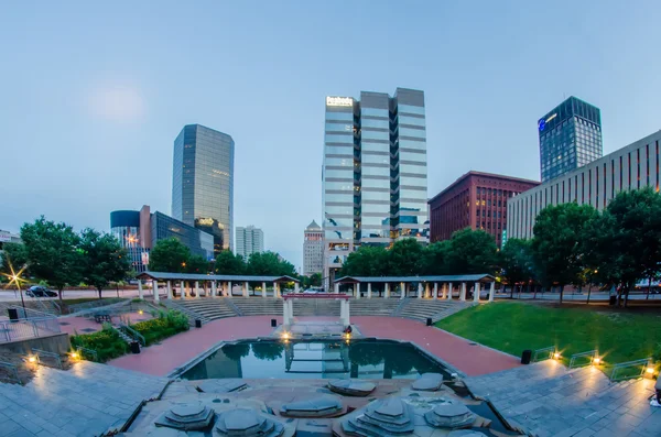 St. Louis downtown skyline buildings at night — Stock Photo, Image