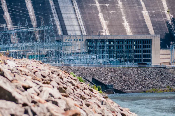 Views of man made dam at lake fontana great smoky mountains nc — Stock Photo, Image