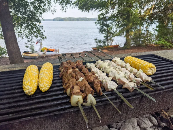 Shishkebab Fire Lake — Stock Photo, Image