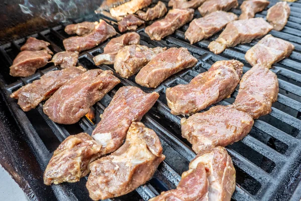 Akşam Yemeği Için Izgarada Lezzetli Biftek — Stok fotoğraf