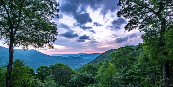 マギー渓谷の美しい自然景観 North Carolina — ストック写真