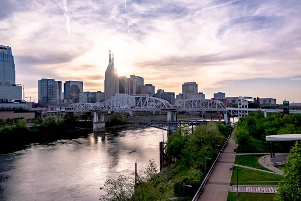Nashville Tennessee Skyline Cidade Pôr Sol Águaa Partir — Fotografia de Stock