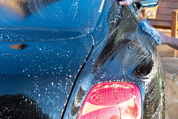 Autodetailanhänger Waschen Auto Mit Seife — Stockfoto