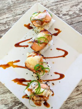 Oahu Hawaii 'deki süslü balık yemekleri.