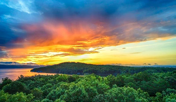 Mooie Vroege Ochtend Zonsopgang Meer Jocassee Zuid Carolina — Stockfoto