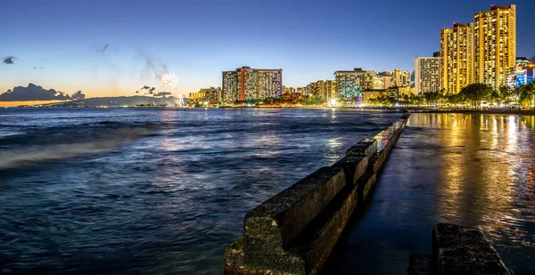 Zonsondergang Waikiki Strand Gebied Oahu Hawaii — Stockfoto