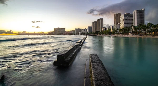 Zonsondergang Waikiki Strand Gebied Oahu Hawaii — Stockfoto