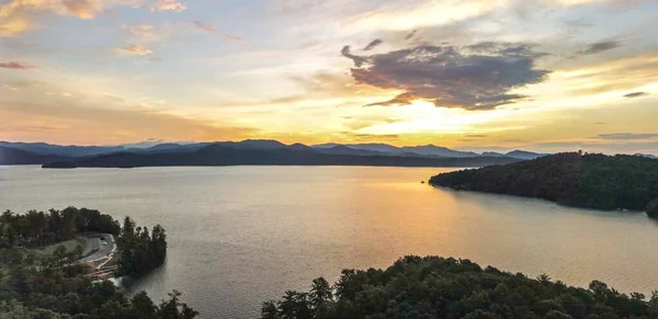 Jocassee Gölü Nün Güzel Manzarası Güney Carolina — Stok fotoğraf