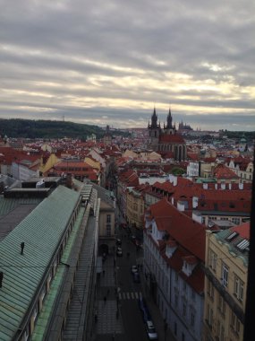 Prag. Bölüm 2