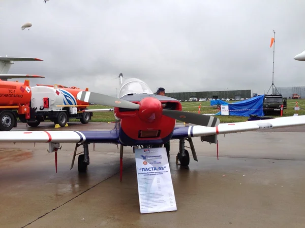 Aviasalon MAKS 2013 (авиасалон МАКС 2013). Ramenskoe aerodrom, Zhukovskiy — ストック写真