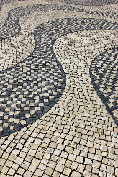 Detail typický portugalský chodník v Lisabonu, Portugalsko — Stock fotografie