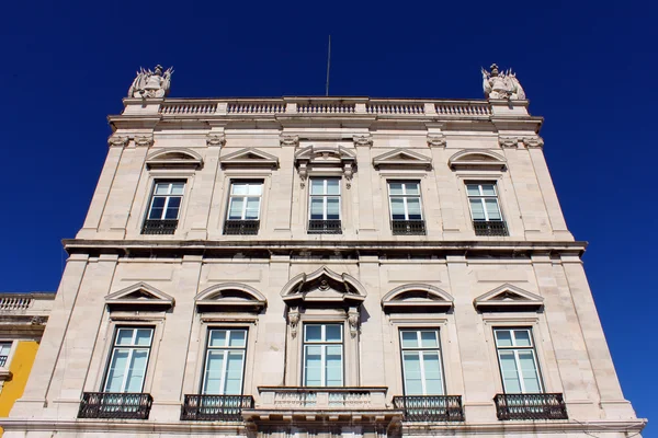 Dettaglio di un vecchio edificio a Lisbona, Portogallo — Foto Stock