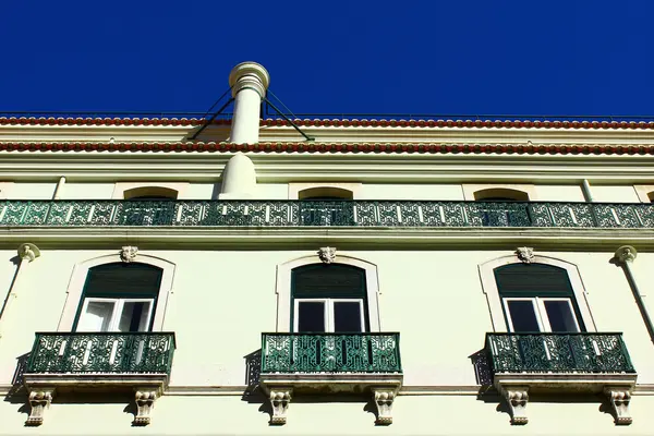 Λεπτομέρεια παλαιού κτιρίου στη Λισαβόνα της Πορτογαλίας — Φωτογραφία Αρχείου