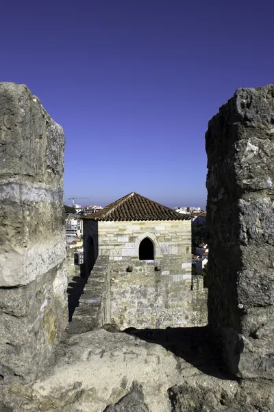 Fragment zamku saint george w Lizbonie, Portugalia — Zdjęcie stockowe