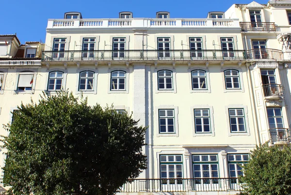 Lizbon, Portekiz 'deki eski bir binanın detayları — Stok fotoğraf