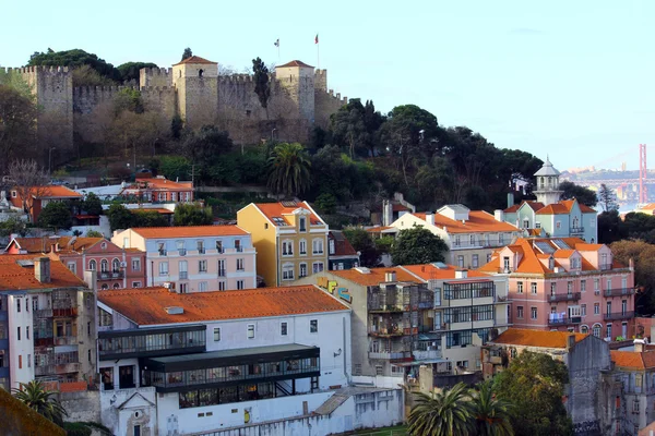 Zamek saint george zamek, Lizbona, Portugalia — Zdjęcie stockowe