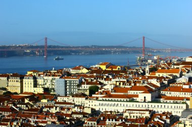 Baixa ve Tejo Nehri Köprüsü, lisbon, Portekiz
