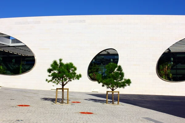 Detalle de un edificio moderno en Lisboa, Portugal —  Fotos de Stock