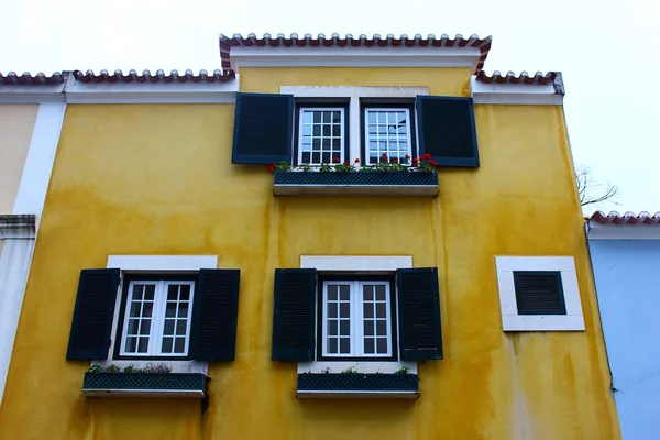 Détail de quelques vieux bâtiments à Lisbonne, Portugal — Photo