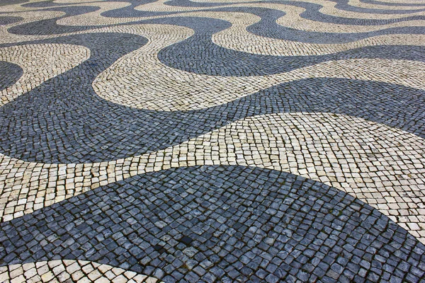 Calcada portuguesa, portugiesisches Pflaster — Stockfoto