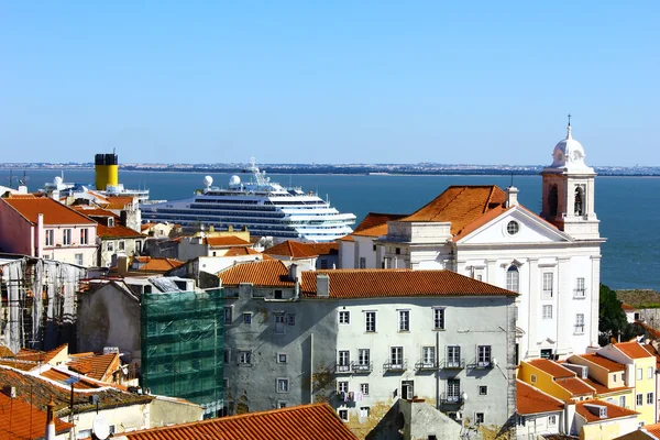 Alfama, Lissabon, portugal — Stockfoto