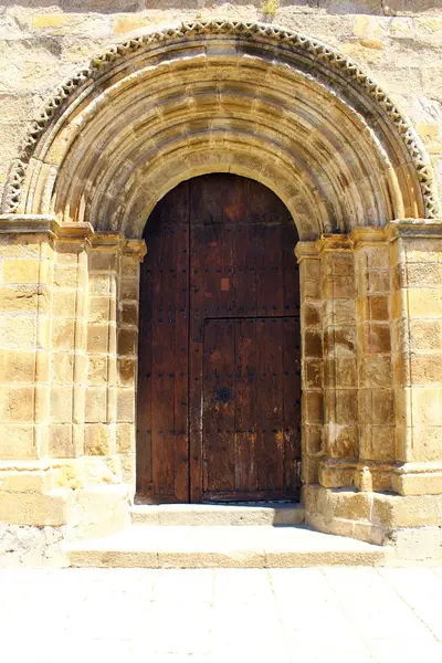 Detail of a door at Alcantara, Spain — Stock Photo, Image