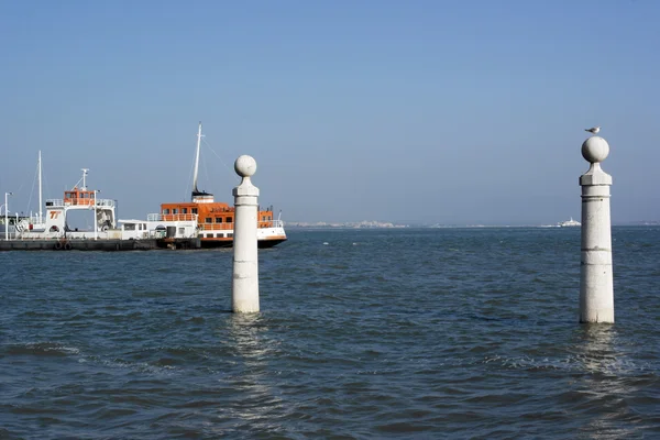 Cais das Colunas, Lisboa, Portugal —  Fotos de Stock