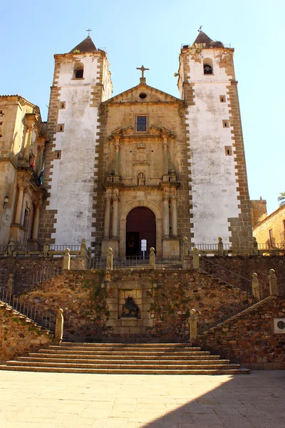 西班牙Caceres的San Francisco Javier教堂 — 图库照片