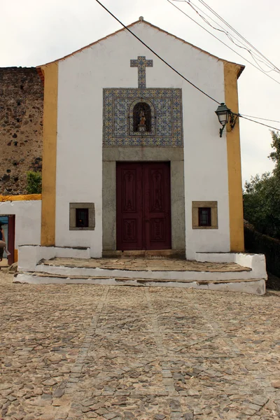 Detalj av ett litet kapell, castelo de vide, portugal — Stockfoto
