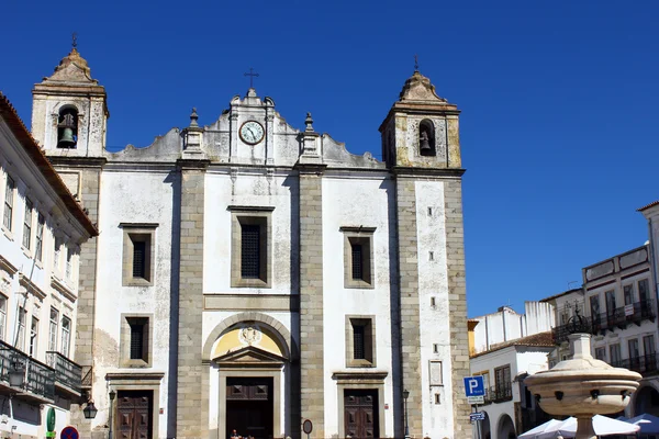 Giraldo square church, Evora, Portugal — Stock Photo, Image