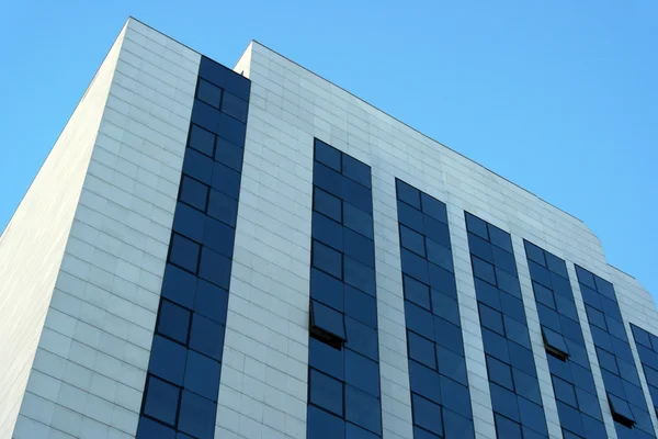 Modern mirrored building — Stock Photo, Image