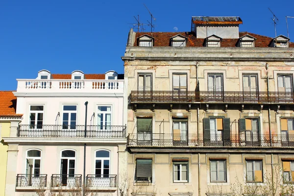 Edifício antigo, Lisboa, Portugal — Fotografia de Stock