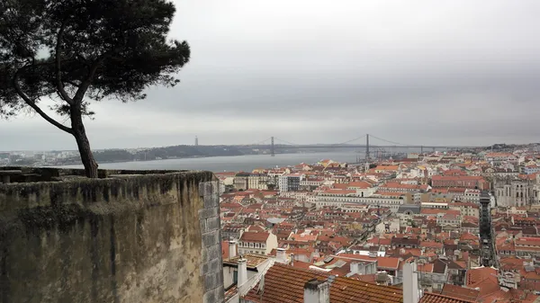 Widok na Lizbonę, miasto stolica Portugalii — Zdjęcie stockowe