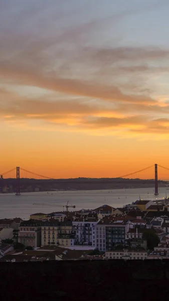 April Brug Lissabon Portugal — Stockfoto