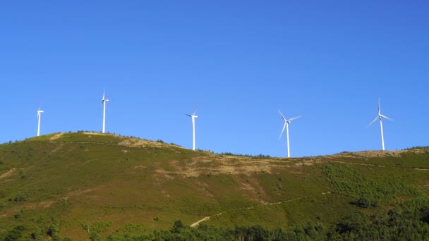 Portugal Wind Turbine Eolic Moving Lousa Portuguese Mountain Range — Wideo stockowe