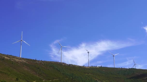 Portugal Wind Turbine Eolic Moving Lousa Portuguese Mountain Range — Stock videók