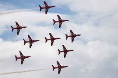 T1 jet uçağı air Show Şahin
