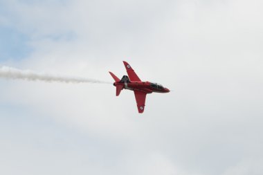 T1 jet uçağı air Show Şahin