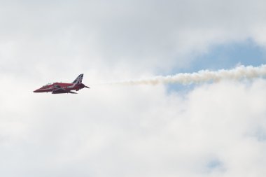 T1 jet uçağı air Show Şahin