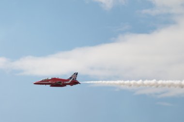 T1 jet uçağı air Show Şahin