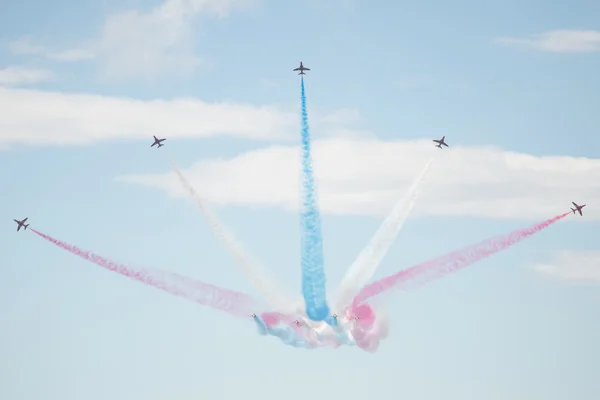 Jastrząb t1 odrzutowe samoloty na air show — Zdjęcie stockowe