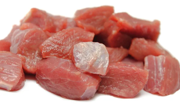 Ruwe vers vlees, gesneden in kubus — Stockfoto